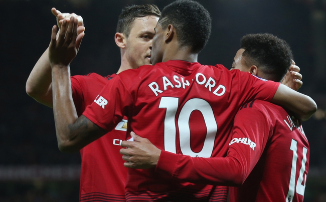 足球联赛的 足球联赛的